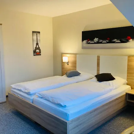 Гостевой дом Landgasthof Immenstedt-kiel 3*